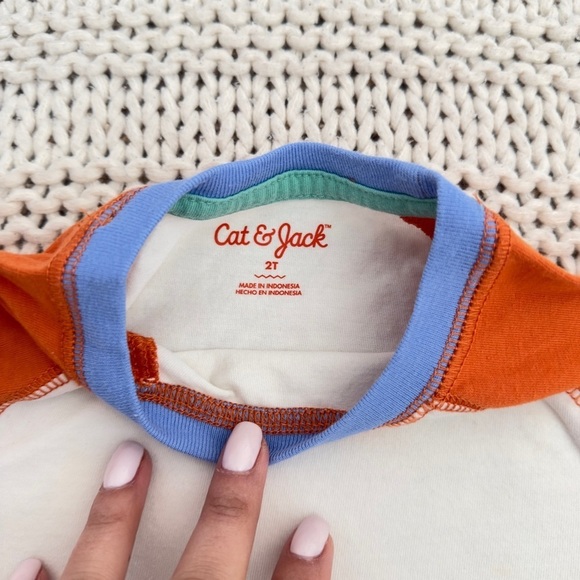 Cat & Jack Toddler Girls Boys Short Sleeve Basic Color Block T Shirt Casual 2T - Picture 2 of 4